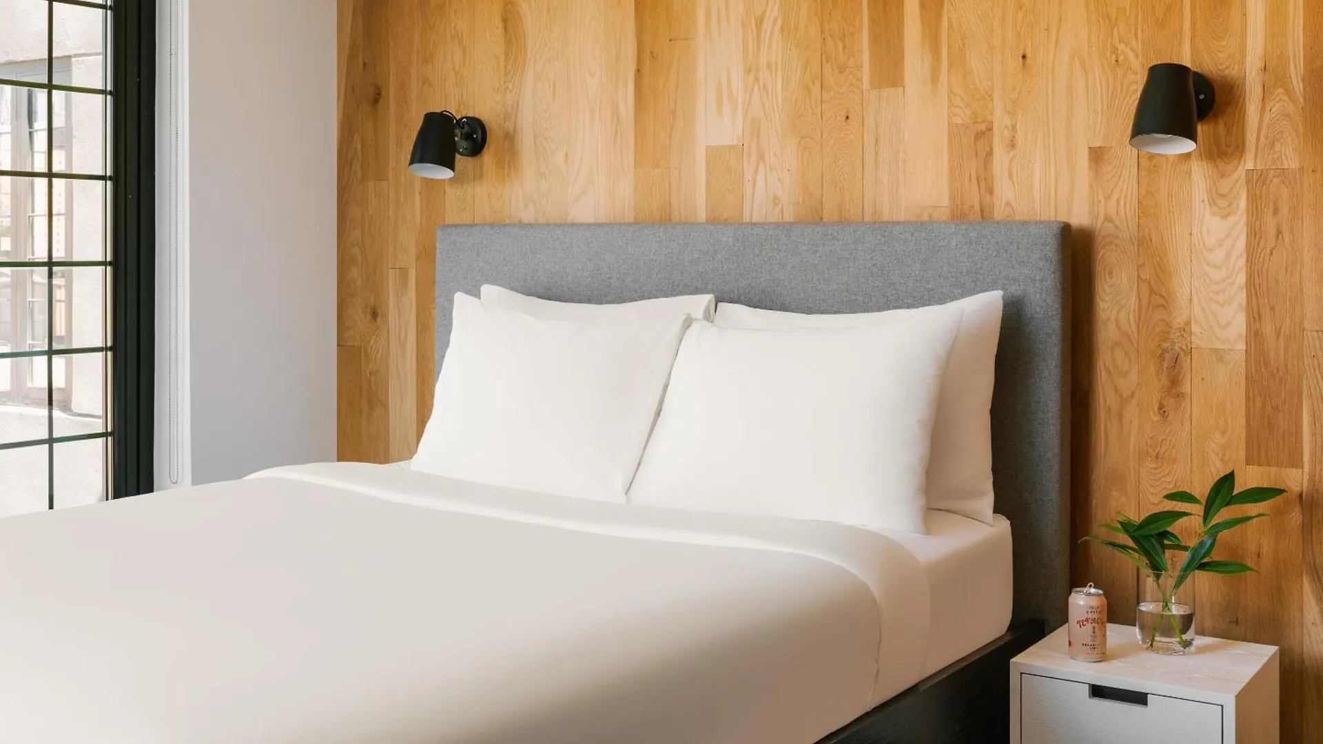 The Industrialist Hotel Gowanus Brooklyn, Sonder New York United States