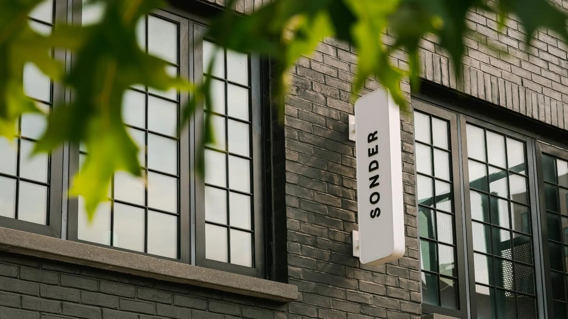 The Industrialist Hotel Gowanus Brooklyn, Sonder New York